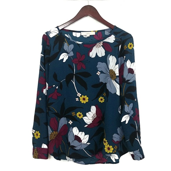 LOFT Tops - LOFT Blossom Tab Sleeve Top in Blue Size Small